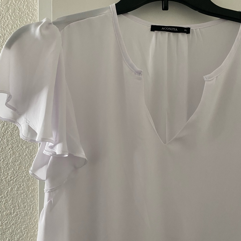 White Ruffled Sleeve Blouse - Picture 3 of 5